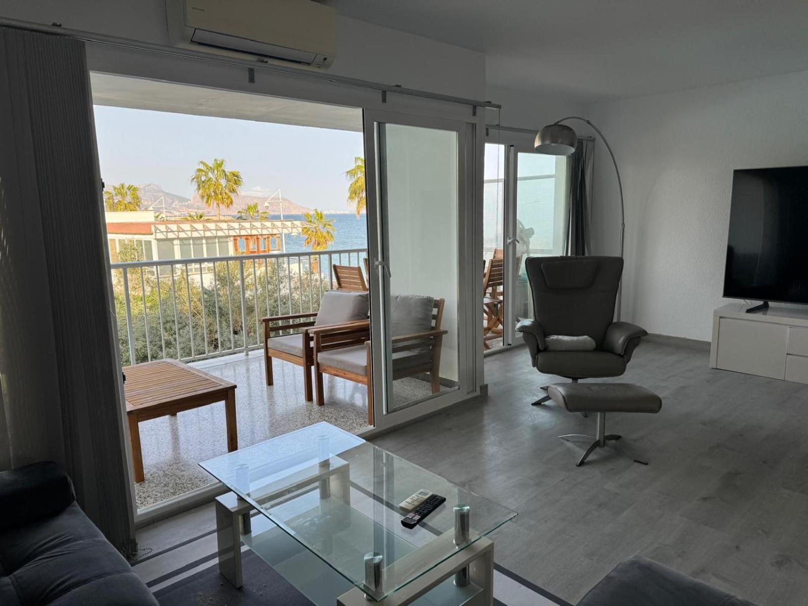 Apartamento En Primera Linea De La Playa Altea Dış mekan fotoğraf