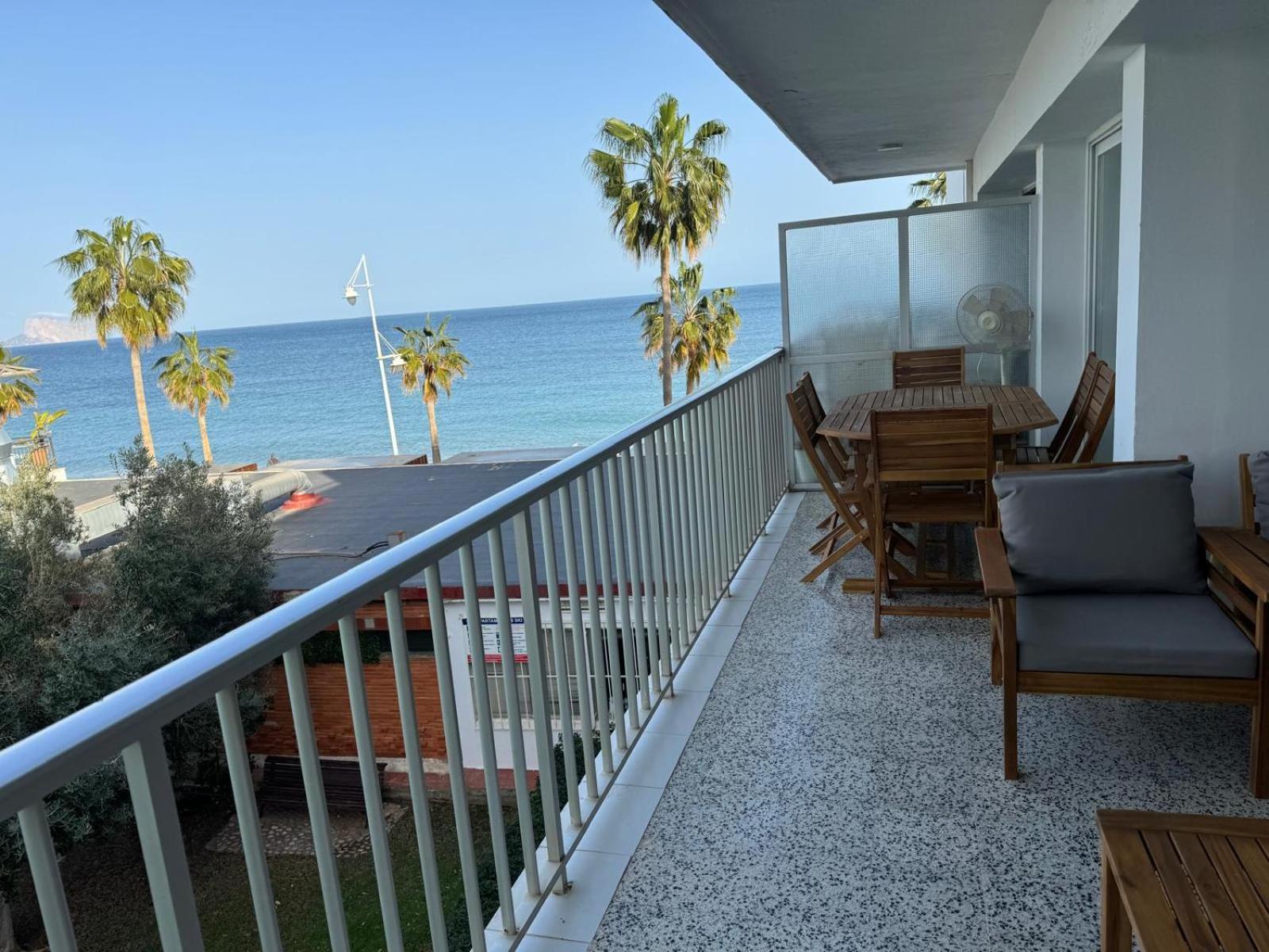 Apartamento En Primera Linea De La Playa Altea Dış mekan fotoğraf